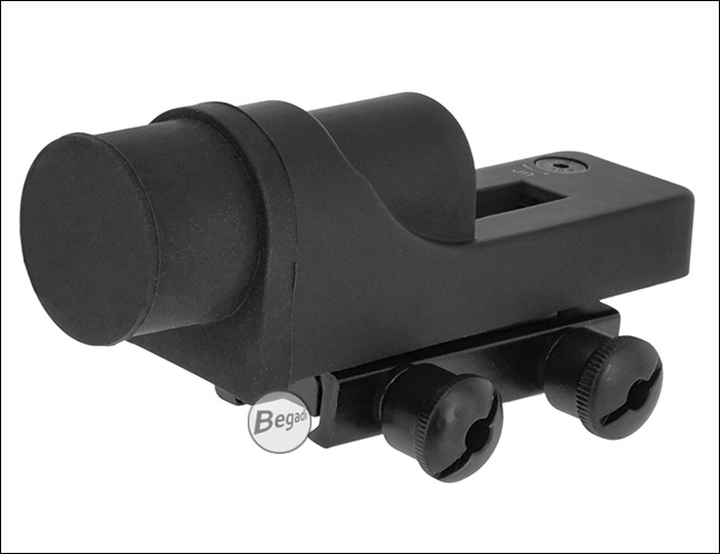 Begadi RX6 Triangle RedDot Sight Gesamtansicht auf Montage
