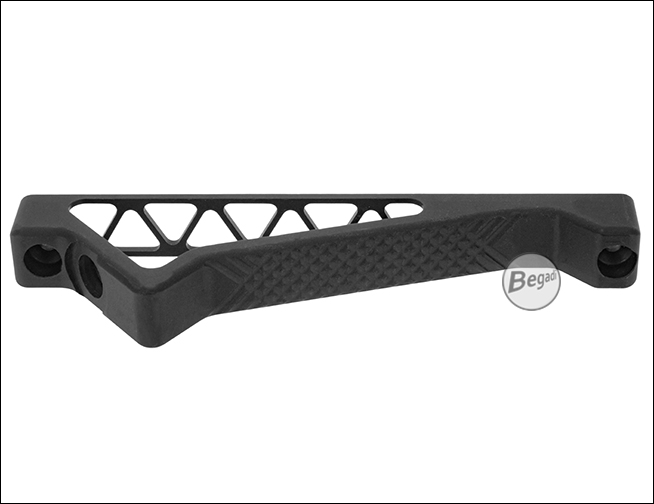 Detailaufnahme der QD Sling Aufnahme am Begadi CNC Alu Ergonomic Fore Grip