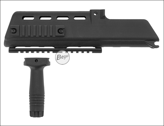 S&T ST316 MOD36 K Military Handguard - Seitenansicht mit RIS-Schiene und Frontgriff