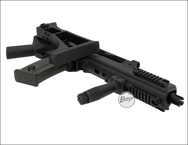Gesamtansicht der modifizierten R60 mit längerem K-Military Handguard