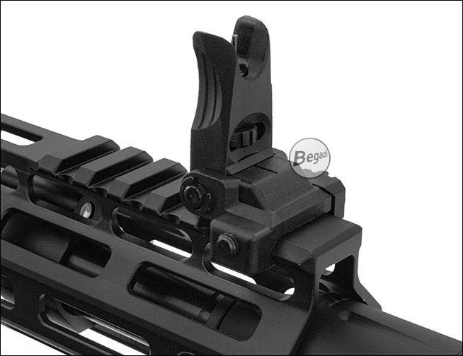 Klappbares Frontvisier - Ansicht der stabilen Arretierung am Markierer