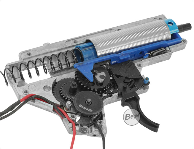 Begadi CNC MOD5 AEG Curved Trigger eingebaut in M4 AEG Gearbox