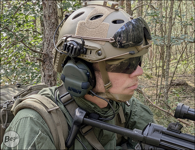 Begadi HS1 Headset in Olive – Anwendungsbeispiel mit Helmmontage