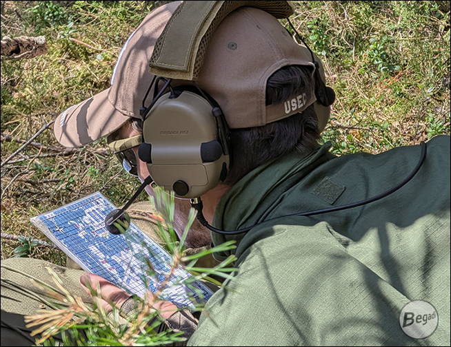 Begadi HS1 Headset in Tan – Anwendungsbeispiel mit Kopfbügel