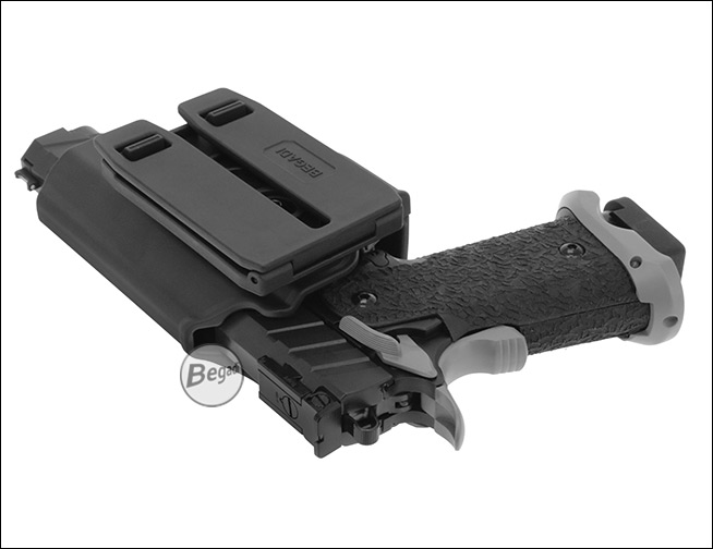 Begadi Universal Holster links – Anwendungsbeispiel 3