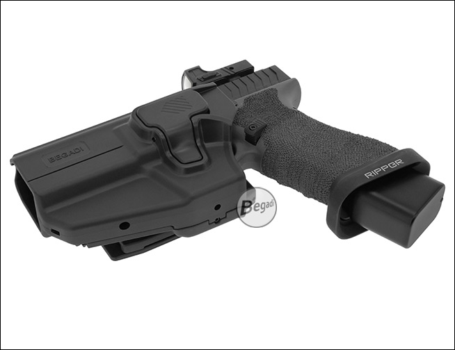 Begadi Universal Holster links – Anwendungsbeispiel 6