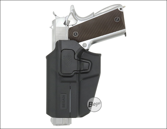 Begadi Universal Holster links – Anwendungsbeispiel 11