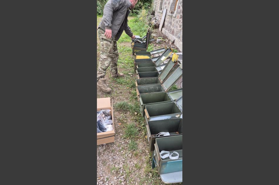 Battle Royale mit Lootkisten gefüllt mit Merch von Begadi!