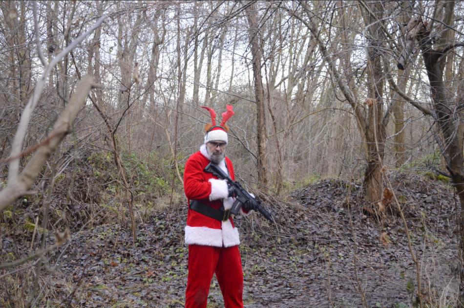 Santa vs Grinch Event 